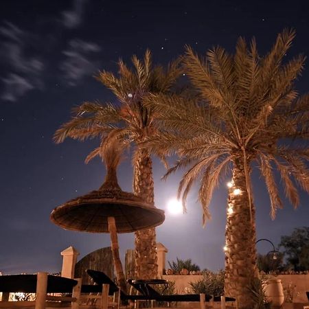 Hassilabied Riadsuerteloca Merzouga מראה חיצוני תמונה Fountain at the Oasis of Mara