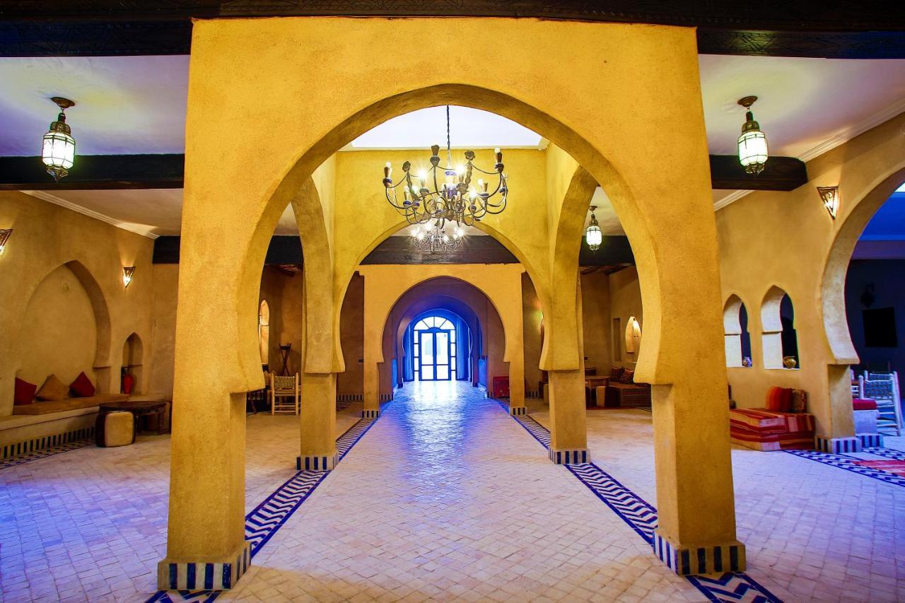 Hassilabied Riadsuerteloca Merzouga מראה חיצוני תמונה The interior of the hotel