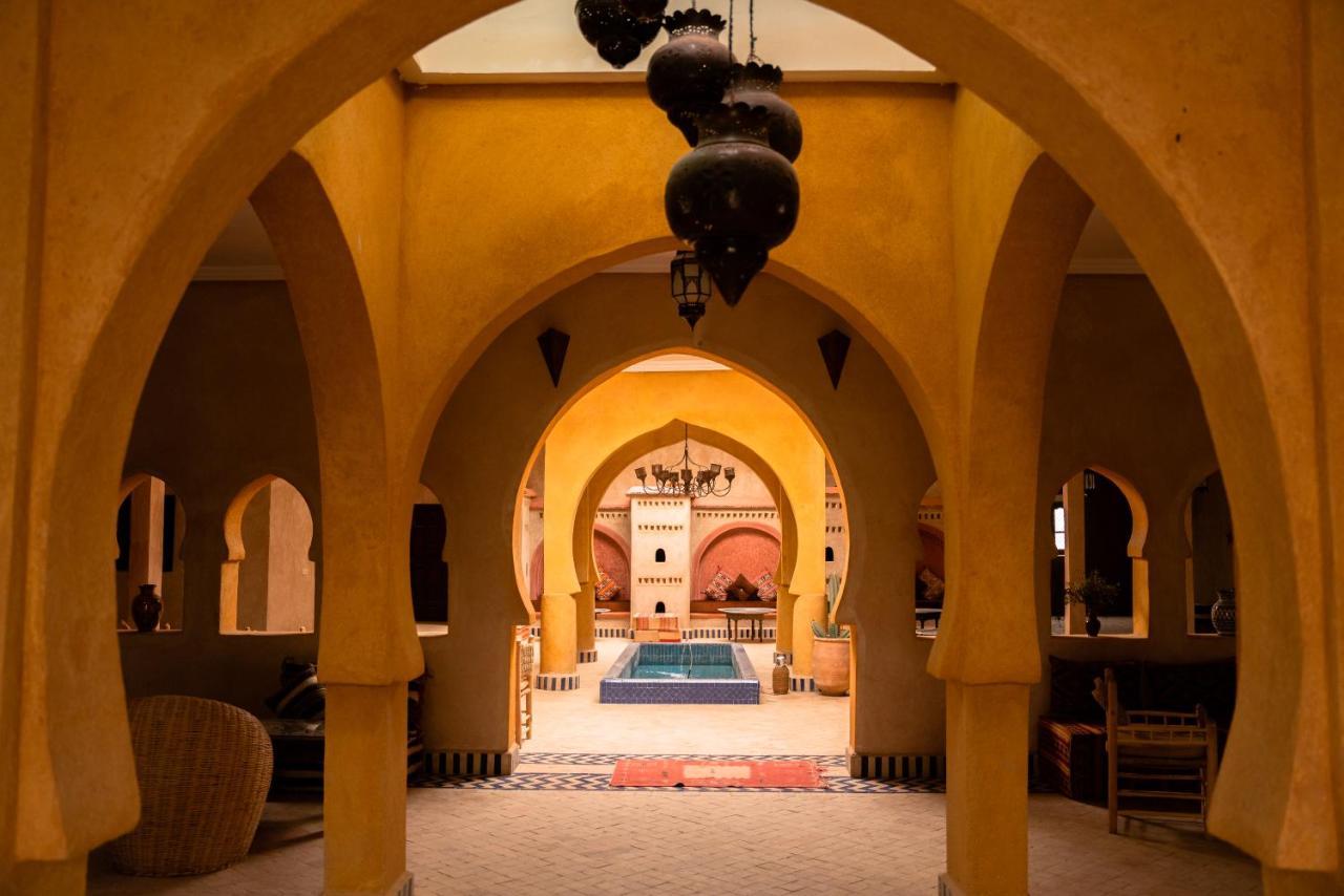 Hassilabied Riadsuerteloca Merzouga מראה חיצוני תמונה Interior of the Riad