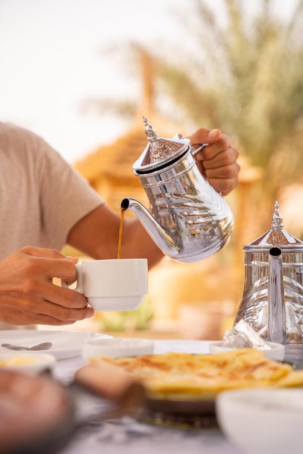 Hassilabied Riadsuerteloca Merzouga מראה חיצוני תמונה Arabic coffee