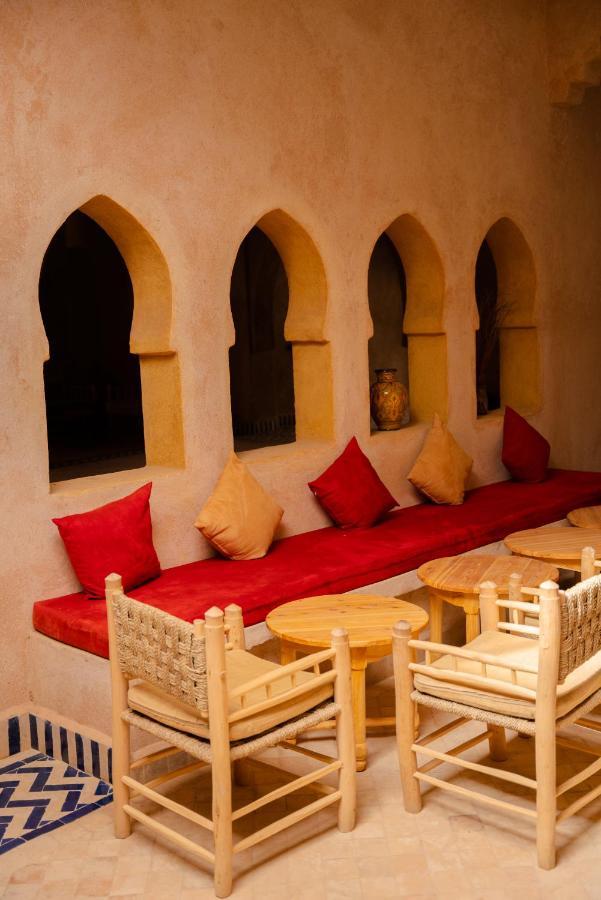 Hassilabied Riadsuerteloca Merzouga מראה חיצוני תמונה A Moroccan interior