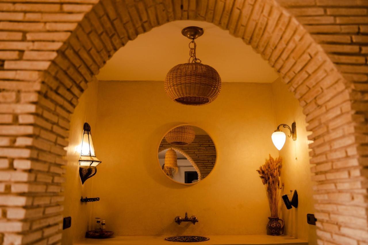 Hassilabied Riadsuerteloca Merzouga מראה חיצוני תמונה The interior of the house