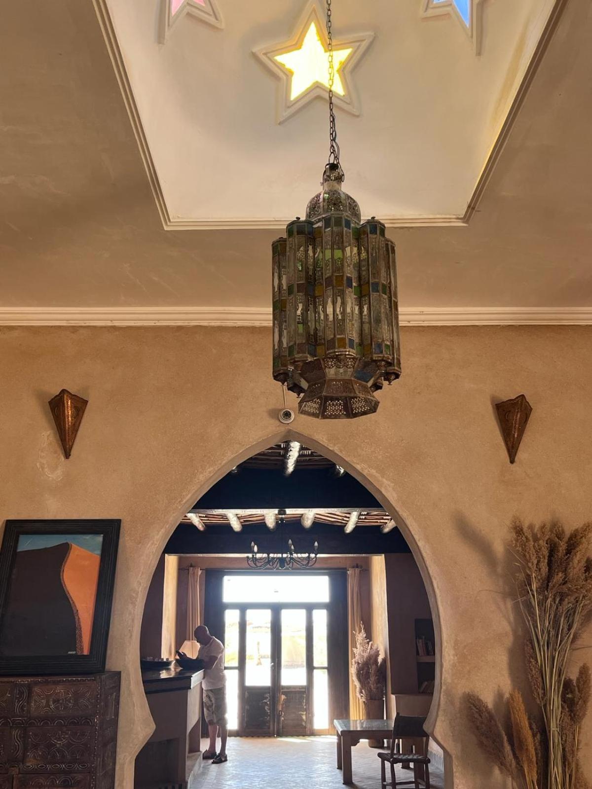 Hassilabied Riadsuerteloca Merzouga מראה חיצוני תמונה The interior of the house